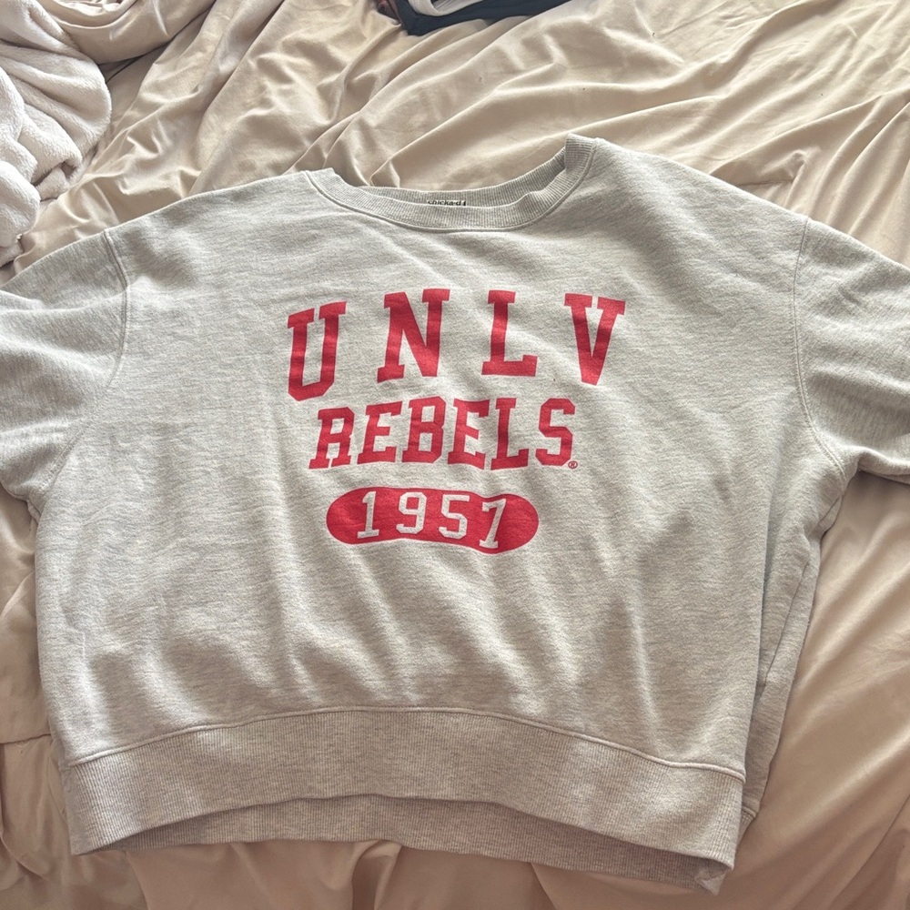 UNLV Rebels Gray Sweatshirt